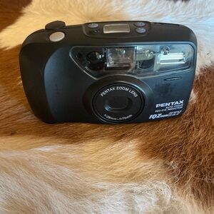 Pentax IQZoom EZY 35mm Point & Shoot Film Camera